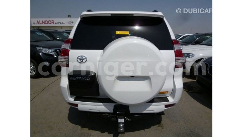 Big with watermark toyota prado agadez import dubai 6011