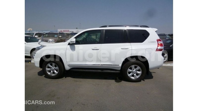 Big with watermark toyota prado agadez import dubai 6011