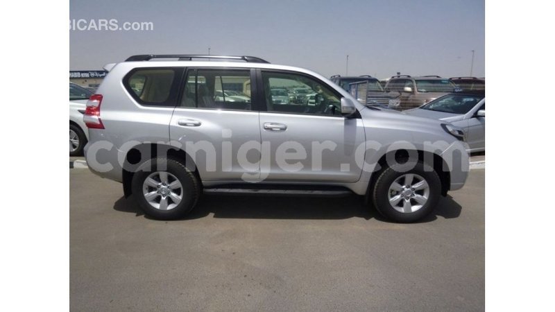 Big with watermark toyota prado agadez import dubai 6012