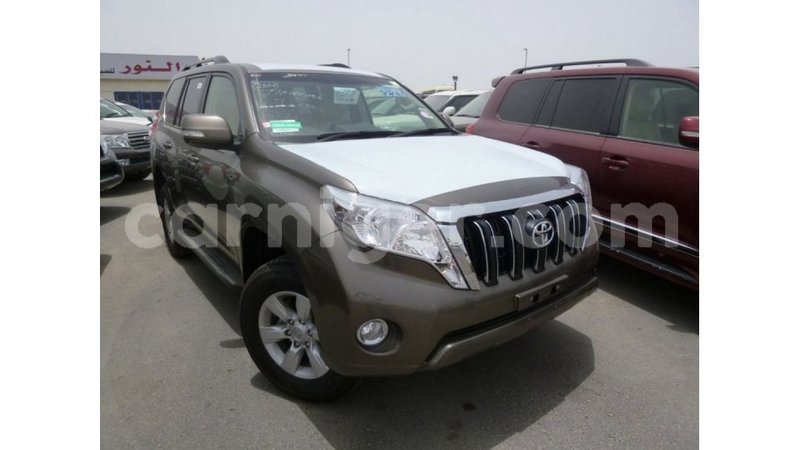 Big with watermark toyota prado agadez import dubai 6014