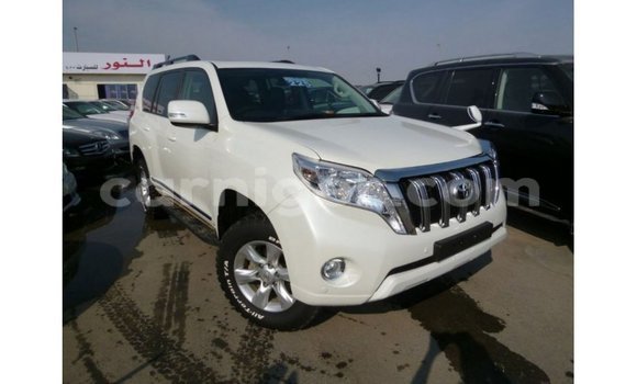 Sayi Imported Toyota Prado White Mota in Import - Dubai a Agadez Sayi Imported Toyota Prado White Mota in Import - Dubai a Agadez