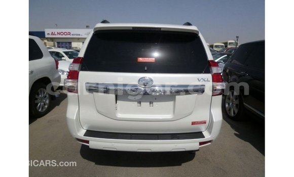 اشتري Imported Toyota Prado White سيارة في Import - Dubai في أغاديز اشتري Imported Toyota Prado White سيارة في Import - Dubai في أغاديز