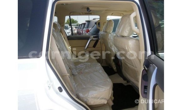 اشتري Imported Toyota Prado White سيارة في Import - Dubai في أغاديز اشتري Imported Toyota Prado White سيارة في Import - Dubai في أغاديز