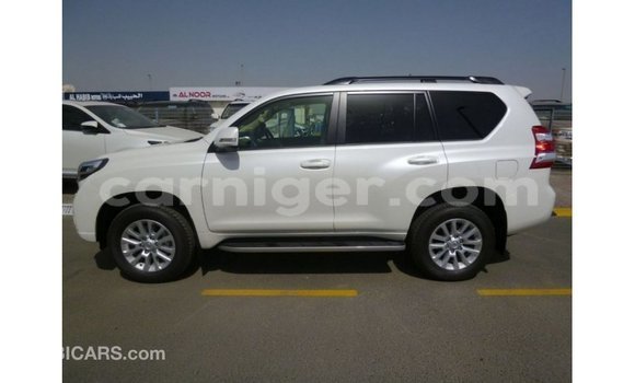 اشتري Imported Toyota Prado White سيارة في Import - Dubai في أغاديز اشتري Imported Toyota Prado White سيارة في Import - Dubai في أغاديز