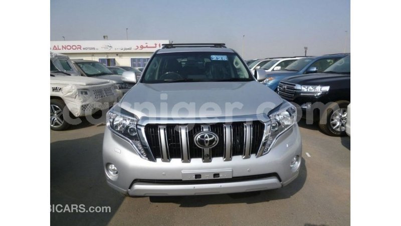 Big with watermark toyota prado agadez import dubai 6018