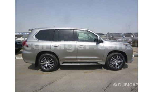 Acheter Import Voiture Lexus LX Autre à Import - Dubai, Agadez Acheter Import Voiture Lexus LX Autre à Import - Dubai, Agadez