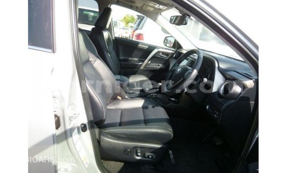 Acheter Import Utilitaire Toyota Ade Autre à Import - Dubai, Agadez Acheter Import Utilitaire Toyota Ade Autre à Import - Dubai, Agadez