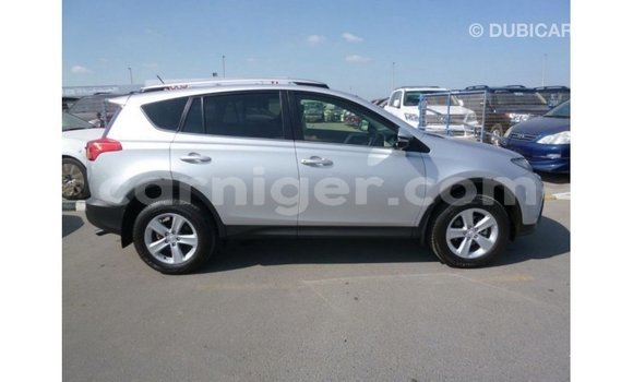 Acheter Import Utilitaire Toyota Ade Autre à Import - Dubai, Agadez Acheter Import Utilitaire Toyota Ade Autre à Import - Dubai, Agadez