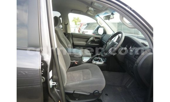 Acheter Import Utilitaire Toyota Land Cruiser Autre à Import - Dubai, Agadez Acheter Import Utilitaire Toyota Land Cruiser Autre à Import - Dubai, Agadez