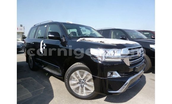 Acheter Import Utilitaire Toyota Land Cruiser Noir à Import - Dubai, Agadez Acheter Import Utilitaire Toyota Land Cruiser Noir à Import - Dubai, Agadez