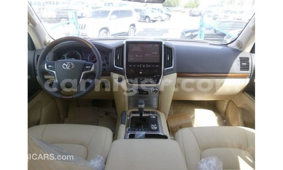Acheter Import Utilitaire Toyota Land Cruiser Autre à Import - Dubai, Agadez Acheter Import Utilitaire Toyota Land Cruiser Autre à Import - Dubai, Agadez