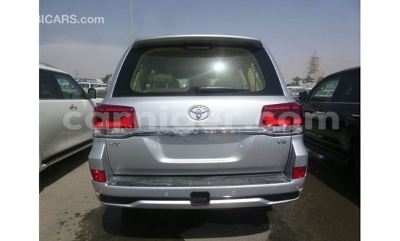 Acheter Import Utilitaire Toyota Land Cruiser Autre à Import - Dubai, Agadez Acheter Import Utilitaire Toyota Land Cruiser Autre à Import - Dubai, Agadez