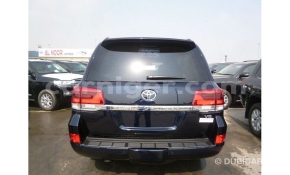 Sayi Imported Toyota Land Cruiser Blue Babbar mota in Import - Dubai a Agadez Sayi Imported Toyota Land Cruiser Blue Babbar mota in Import - Dubai a Agadez
