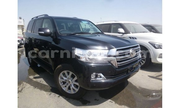Buy Import Toyota Land Cruiser Black Truck in Import - Dubai in Agadez Buy Import Toyota Land Cruiser Black Truck in Import - Dubai in Agadez