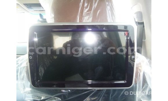 Buy Import Toyota Land Cruiser Black Truck in Import - Dubai in Agadez Buy Import Toyota Land Cruiser Black Truck in Import - Dubai in Agadez