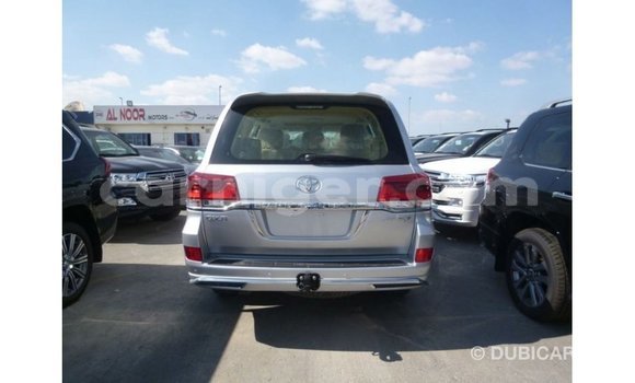 اشتري Imported Toyota Land Cruiser Other شاحنة في Import - Dubai في أغاديز اشتري Imported Toyota Land Cruiser Other شاحنة في Import - Dubai في أغاديز