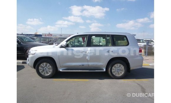 اشتري Imported Toyota Land Cruiser Other شاحنة في Import - Dubai في أغاديز اشتري Imported Toyota Land Cruiser Other شاحنة في Import - Dubai في أغاديز