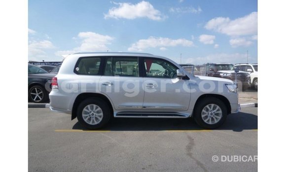 Sayi Imported Toyota Land Cruiser Other Babbar mota in Import - Dubai a Agadez Sayi Imported Toyota Land Cruiser Other Babbar mota in Import - Dubai a Agadez