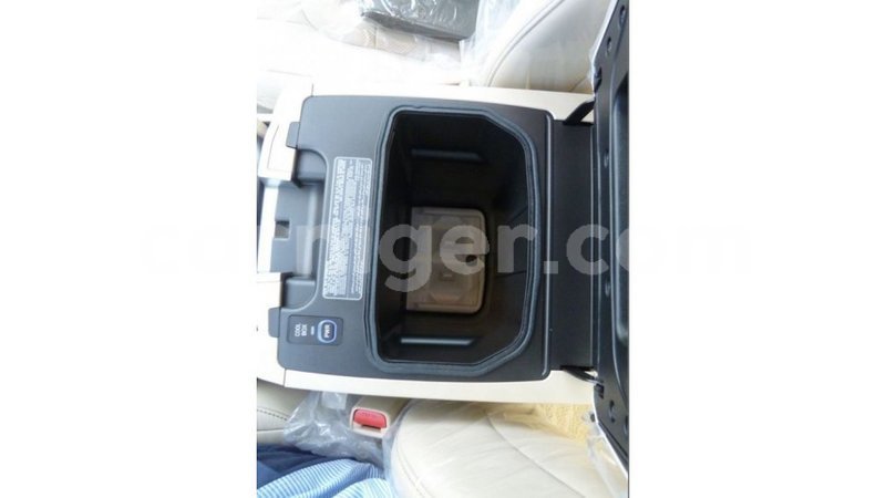 Big with watermark toyota land cruiser agadez import dubai 6047