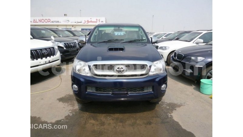 Big with watermark toyota hilux agadez import dubai 6050