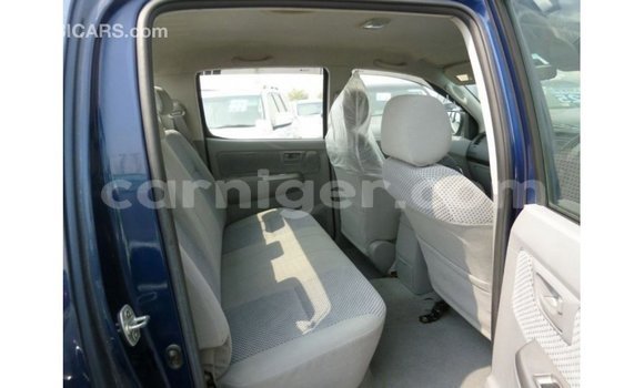 Sayi Imported Toyota Hilux Blue Mota in Import - Dubai a Agadez Sayi Imported Toyota Hilux Blue Mota in Import - Dubai a Agadez