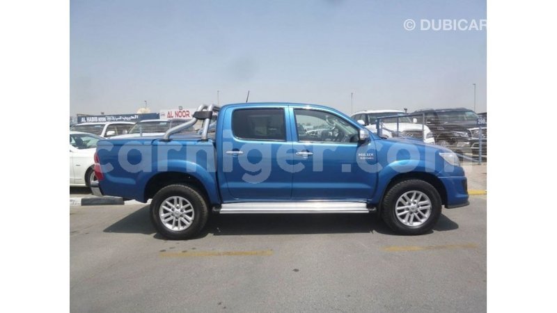 Big with watermark toyota hilux agadez import dubai 6051