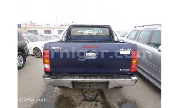 Buy Import Toyota Hilux Blue Car in Import - Dubai in Agadez Buy Import Toyota Hilux Blue Car in Import - Dubai in Agadez