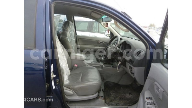 Big with watermark toyota hilux agadez import dubai 6052