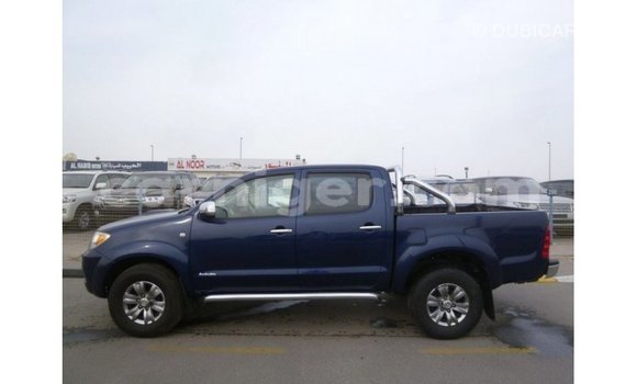 Buy Import Toyota Hilux Blue Car in Import - Dubai in Agadez Buy Import Toyota Hilux Blue Car in Import - Dubai in Agadez