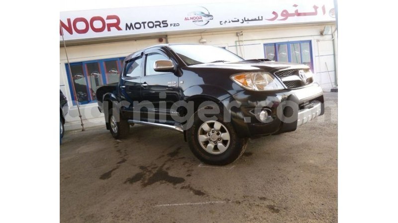 Big with watermark toyota hilux agadez import dubai 6053