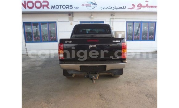 Sayi Imported Toyota Hilux Black Mota in Import - Dubai a Agadez Sayi Imported Toyota Hilux Black Mota in Import - Dubai a Agadez