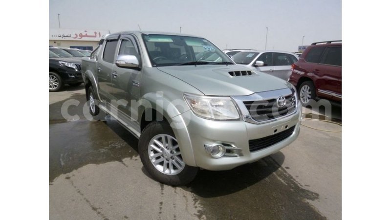 Big with watermark toyota hilux agadez import dubai 6054