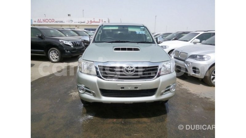 Big with watermark toyota hilux agadez import dubai 6054