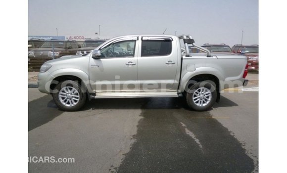Buy Import Toyota Hilux Other Car in Import - Dubai in Agadez Buy Import Toyota Hilux Other Car in Import - Dubai in Agadez