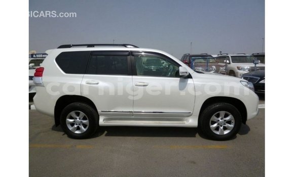 اشتري Imported Toyota Prado White سيارة في Import - Dubai في أغاديز اشتري Imported Toyota Prado White سيارة في Import - Dubai في أغاديز