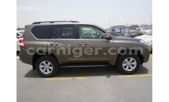 Acheter Import Voiture Toyota Prado Marron à Import - Dubai, Agadez Acheter Import Voiture Toyota Prado Marron à Import - Dubai, Agadez