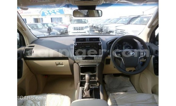 Sayi Imported Toyota Prado Black Mota in Import - Dubai a Agadez Sayi Imported Toyota Prado Black Mota in Import - Dubai a Agadez