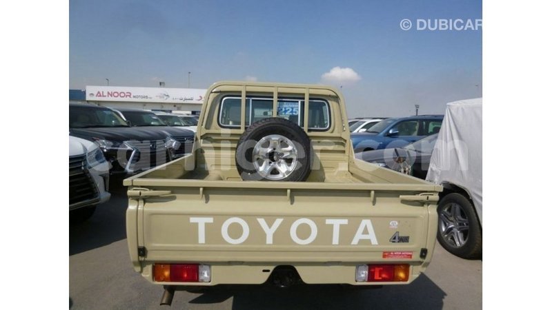 Big with watermark toyota land cruiser agadez import dubai 6079