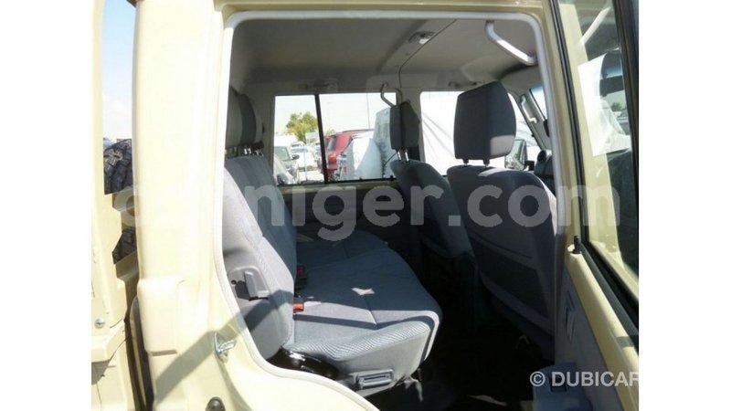 Big with watermark toyota land cruiser agadez import dubai 6079