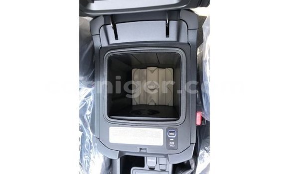 Acheter Import Voiture Toyota Prado Noir à Import - Dubai, Agadez Acheter Import Voiture Toyota Prado Noir à Import - Dubai, Agadez