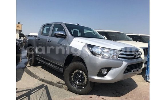 Sayi Imported Toyota Hilux Other Mota in Import - Dubai a Agadez Sayi Imported Toyota Hilux Other Mota in Import - Dubai a Agadez