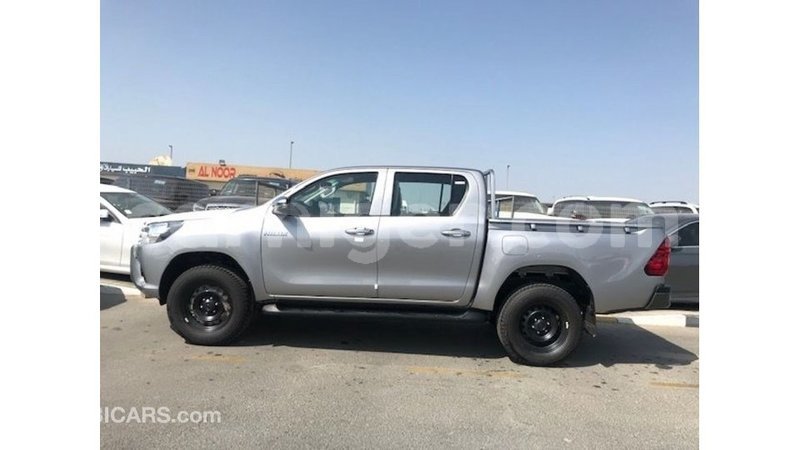 Big with watermark toyota hilux agadez import dubai 6092