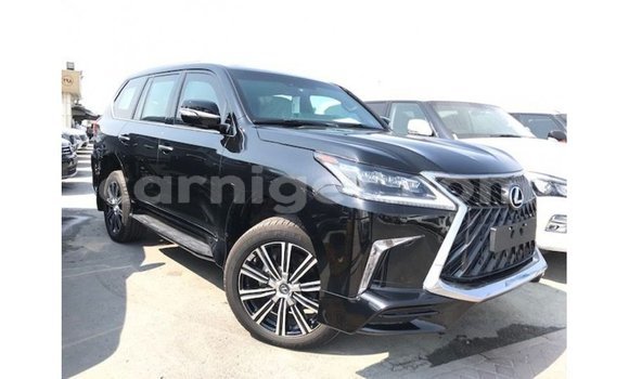 Sayi Imported Lexus LX Black Mota in Import - Dubai a Agadez Sayi Imported Lexus LX Black Mota in Import - Dubai a Agadez