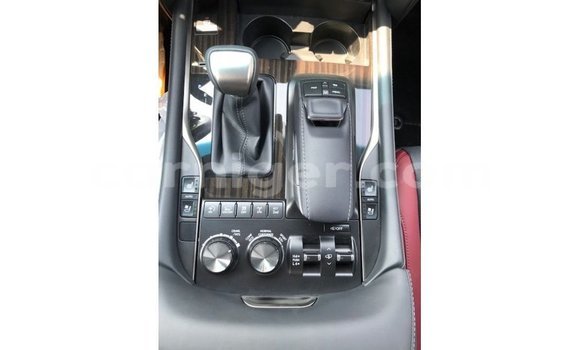 Sayi Imported Lexus LX Black Mota in Import - Dubai a Agadez Sayi Imported Lexus LX Black Mota in Import - Dubai a Agadez