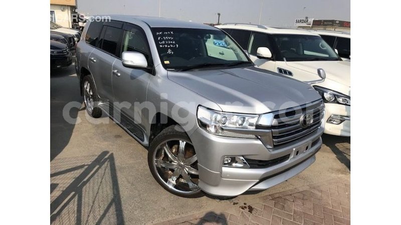 Big with watermark toyota land cruiser agadez import dubai 6094