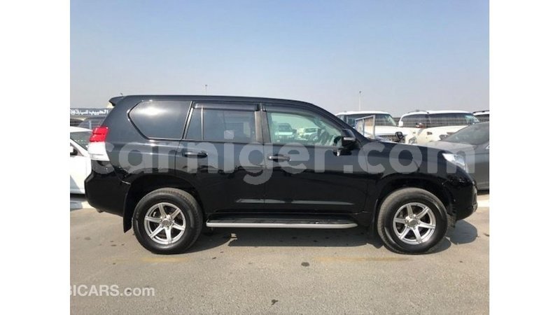 Big with watermark toyota prado agadez import dubai 6095