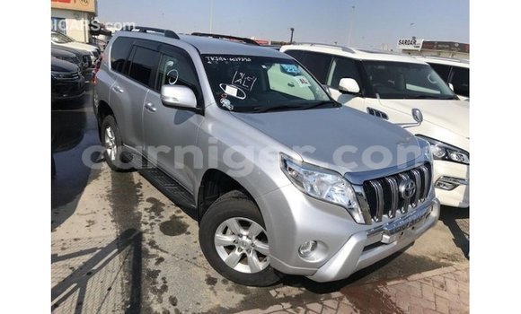 Acheter Import Voiture Toyota Prado Autre à Import - Dubai, Agadez Acheter Import Voiture Toyota Prado Autre à Import - Dubai, Agadez