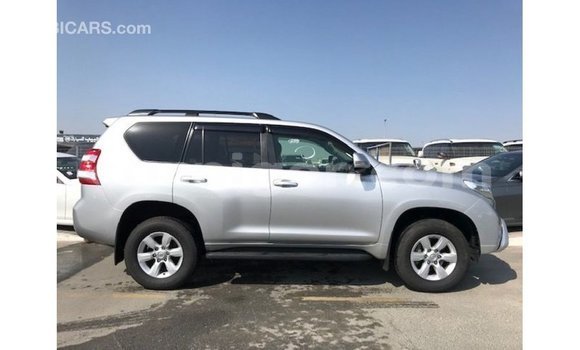 Acheter Import Voiture Toyota Prado Autre à Import - Dubai, Agadez Acheter Import Voiture Toyota Prado Autre à Import - Dubai, Agadez