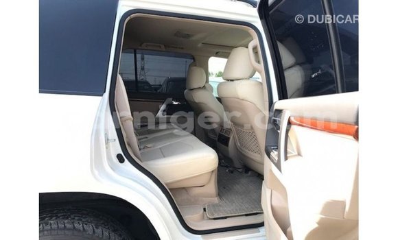 اشتري Imported Toyota Land Cruiser White شاحنة في Import - Dubai في أغاديز اشتري Imported Toyota Land Cruiser White شاحنة في Import - Dubai في أغاديز