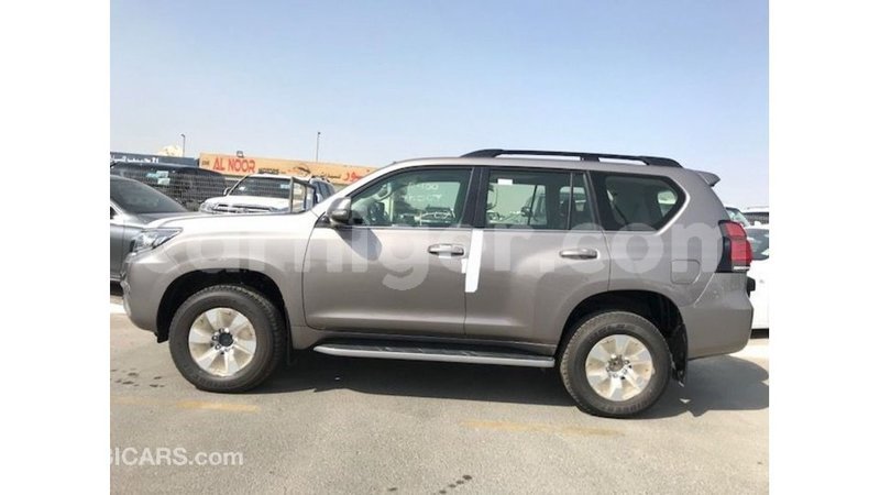 Big with watermark toyota prado agadez import dubai 6098